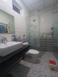 n gấp căn nhà Sơn Thủy tại Quảng Nam