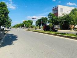 Chinh chu can tien ban re lo dat gan UBND Vị trí gần Trạm thu phí Điện Bàn trục đường chính 33m tại Quảng Nam