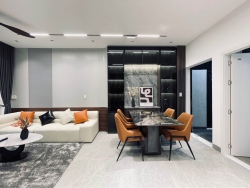 Nhà đẹp đón Tết, siêu phẩm 3 tầng thiết kế Luxury 2 mặt kiệt Phan Thanh tại Quảng Nam