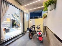 Nhà 2 tầng 2 mặt kiệt đường Hùng Vương tại Quảng Nam