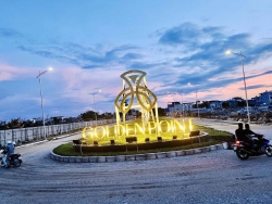 n Golden Point tại Quảng Nam