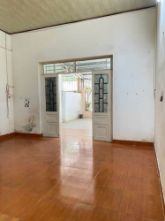 Chào nhà cấp 4 đường Phạm Công Trứ Hoà Xuân Cẩm Lệ tại Quảng Nam