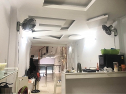 Cho thuê nhà 4 tầng đường Nguyễn Hoàng đầy đủ nội thất và mặt bằng kinh doanh tại Quảng Nam