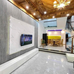 Siêu phẩm nhà 3 tầng khu dân trí cao, nhiều tiện ích, view xung quanh - 104 Cồn Dầu 19 - Hoà Xuân, Đà Nẵng tại Quảng Nam