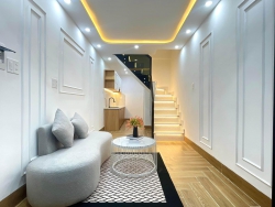 Nhà đẹp 2 tầng kiệt Trần Cao Vân gần chợ Tam Thuận tại Quảng Nam