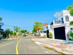 Chủ bán lô biệt thự ngang 8m gần KĐT FPT, sổ đỏ sẵn tại Quảng Nam