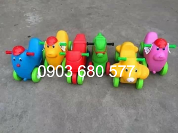 Xe lắc - xe chòi chân 4 bánh cho trẻ em tại Quảng Nam