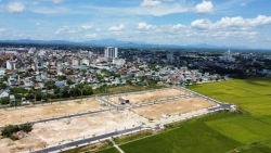 Chính chủ giá siêu nét Trung tâm thành phố Đông Hà Quảng Trị Khu Đông Kênh N2 Lê Thế Tiết tại Quảng Nam
