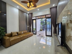 Vị trí vàng - cả ngàn tiện ích Nhà đẹp mặt tiền Phú Xuân tại Quảng Nam