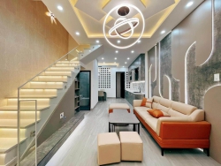 Chủ cần bán nhà 3 tầng full nội thất gần chợ tại Quảng Nam
