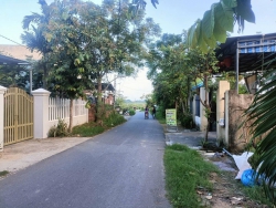 n lô đất gần chợ, trường học tại Quảng Nam