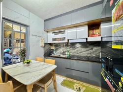 Chỉ hơn 2 tỷ có ngay căn nhà Lô Góc Mặt Tiền ngay Trung Tâm TP. Đà Nẵng tại Quảng Nam