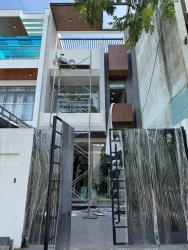 Nhà 3 tầng 3 mê khu VIP Hoà Xuân sắp hoàn thiện tại Quảng Nam