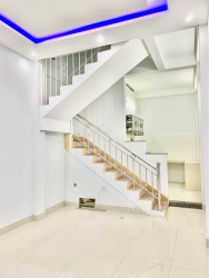 Nhà mới 3 tầng nhỉnh 3 tỷ tại Quảng Nam