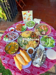 Nhà ai đám tiệc linh đình cho em góp mẹt như hình được không tại Quảng Nam