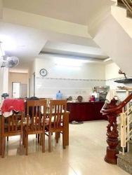 Chào bán nhà 3 tầng mặt tiền đường 7m5 Nguyễn Xí-Hoà Minh-Liên Chiểu tại Quảng Nam