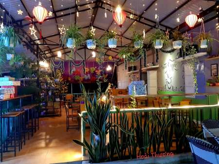 Cần tuyển nữ nhân viên phục vụ quán cafe tại Quảng Nam