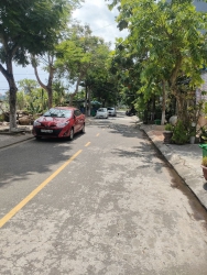 o Hoa Gần Sông Hàn tại Quảng Nam