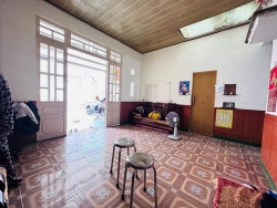 Bán đất tặng nhà 120m2 Hà Huy Tập - Chưa qua đầu tư tại Quảng Nam