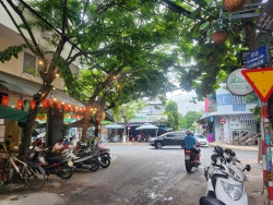 Bán Nhà Mặt Tiền Đường 5m5, ô tô đỗ ô tô thông tứ hướng - 70m2, Cạnh Chợ Thanh Khê, Đà Nẵng tại Quảng Nam
