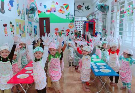 Trường MN Tuổi Hoa cần tuyển : 02 GV nhà trẻ, 02 GV lớp Mẫu giáo. tại Quảng Nam