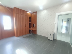 Bán nhà 90m2, 3 tầng 3 mê mặt tiền chợ Hòa Mỹ giá 4 tỷ tại Quảng Nam