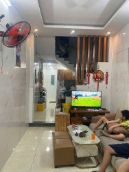 Bán Nhà 2 Tầng Trung Tâm Thành Phố Kiệt Trưng Nữ Vương tại Quảng Nam